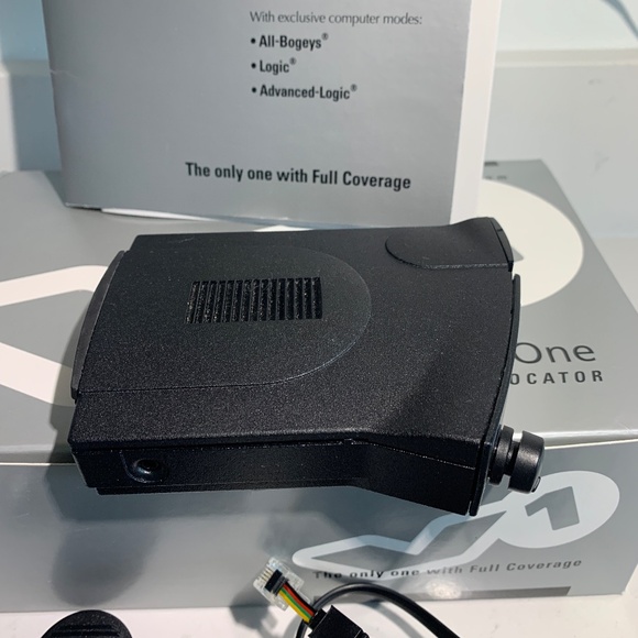 Valentine1 Gen1 Valentine One Generation 1 Pre-Owned Radar Detector Locator - Picture 8 of 16